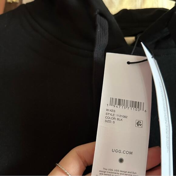 UGG Kes Pullover Double Fleece Hoodie Sweatshirt Drawstring Black NWT Size S - Picture 4 of 7